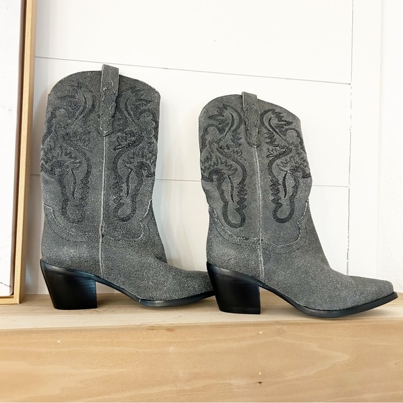 New Jeffrey Campbell Dagget Western Boots Distressed Grey Cowgirl - Picture 3 of 6